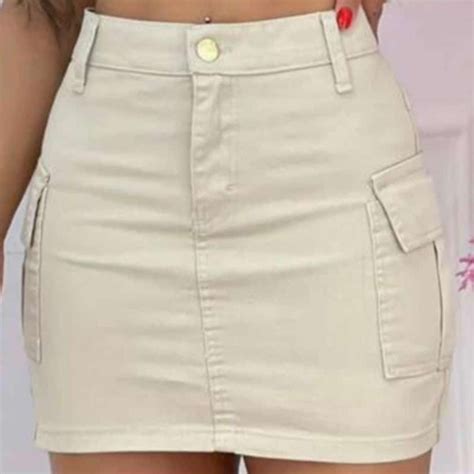 Saia Cargo Bege e Areia Curta Levanta Bumbum Elastano Moda Verão