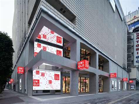 とどまるところを知らないユニクロの躍進！ 日本最大の旗艦店uniqlo Tokyoが銀座にオープン。 News Houyhnhnm（フイナム）