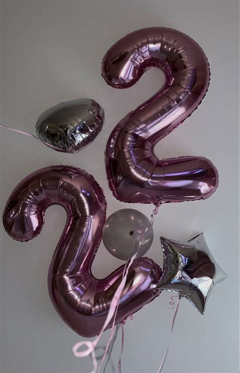 22 balloons