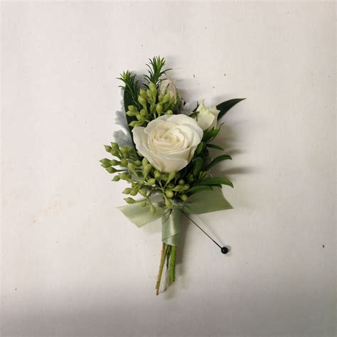 Pink Spray Rose Boutonniere