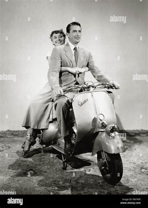 Roman Holiday 1953 Gregory Peck High Resolution Stock Photography and ...