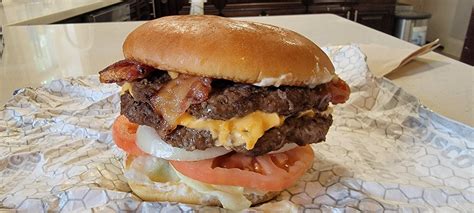 Hardee's Super Star : r/burgers