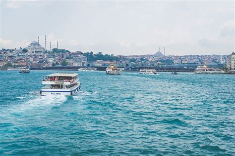 Bosporus Kreuzfahrt Dolmabahçe Palast und 2 Kontinente