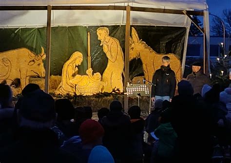 Krippenfeier Am Schwalbanger Pfarreiengemeinschaft Neuburg Kirche