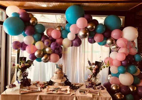 Photos Balloon Swags And Custom Balloon Sculptures Balloon Art For