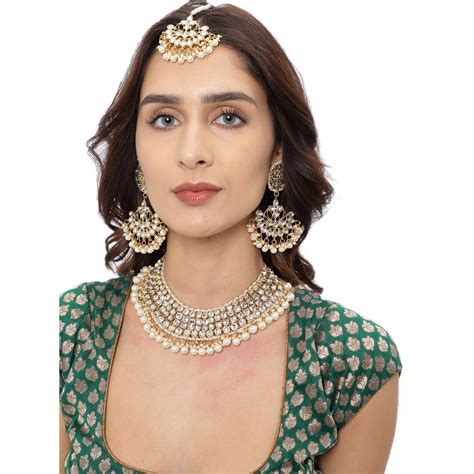 Zaveri Pearls Gold Tone Kundan And Pearls Choker Necklace Earring And Maangtikka Set Zpfk8523