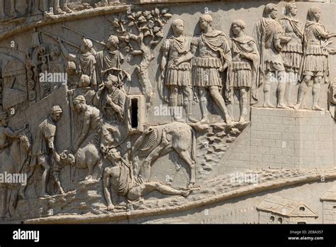 Colonne Trajan Detail Banque D Image Et Photos Alamy