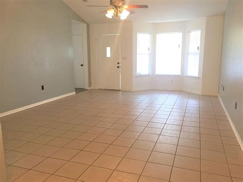 101 Grand Prix Dr Crestview Fl 32536 Zillow