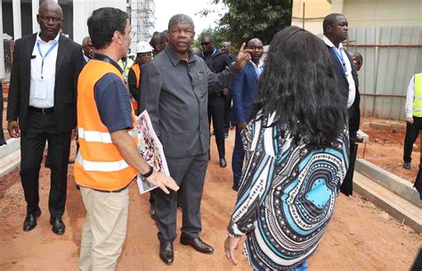 Obras do Parque de Ciência e Tecnologia de Luanda 45 de execução