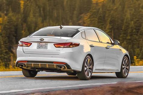 2018 Kia Optima: New Car Review - Autotrader