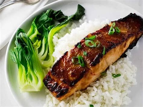 Bourbon Glazed Salmon Fillet Savor The Best