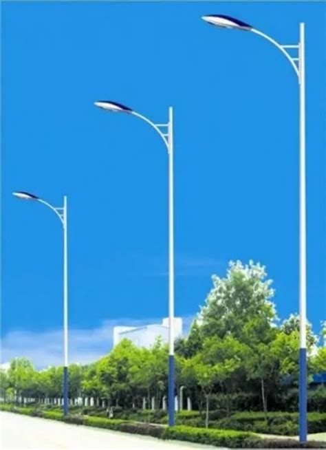 4m 6m 8m Hot DIP Galvanized LED Pole Lamp Q235 Steel Street Light Pole Steel And LED Lighting