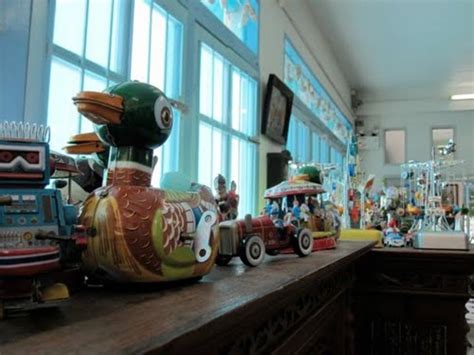 Krirk Yoonpans Million Toys Museum