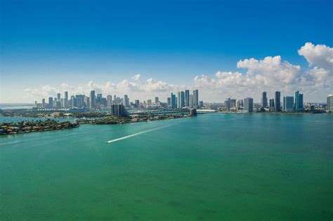 Miamis Biscayne Bay Still A Fishermans Paradise Sport Fishing Mag