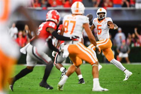 Tennessee Football Didnt Drop Too Far In Week 10 SEC Power Rankings