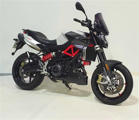 Aprilia Shiver Abs Occasion Km Vente Roadster Cm