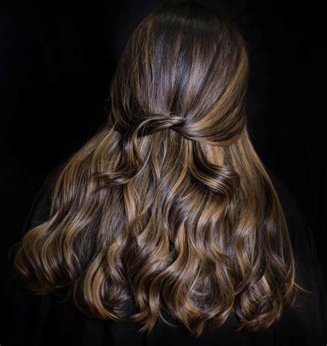 The Art Of Balayage Achieve Effortless Summer Hair Sky Parlor Salon