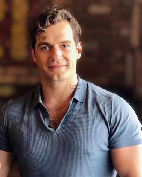 Henry Cavill Fellow Fans On Instagram Boop That Chin Henrycavill