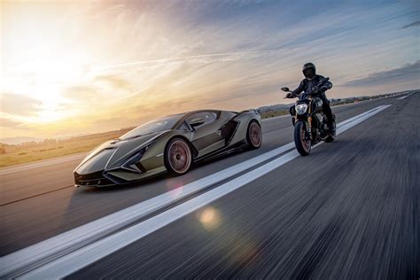 Ducati Diavel 1260 Lamborghini Se Trata De Una Majestuosa Y Brutal