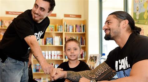 WWE Ultimate Superstar Guide Book Signing Book Signing Roman Reigns