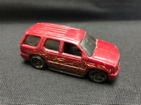 HOT WHEELS CADILLAC Escalade Collectable Scale EUR PicClick FR