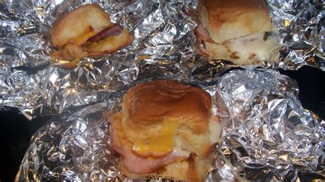 Hawaiian Bread Ham And Cheese Rolls Recipe