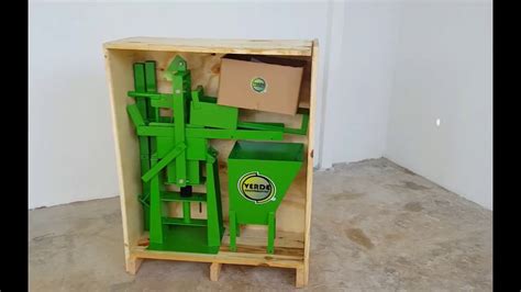 PRENSA DE TIJOLO ECOLÓGICO Embalagem e Montagem Verde Equipamentos