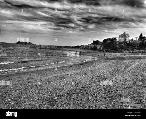 Ocean beaches hi-res stock photography and images - Alamy