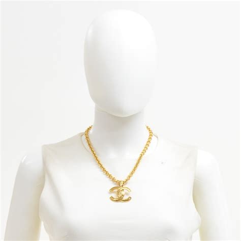 Chanel Vintage Chanel Gold Tone CC Logo Pendant Necklace