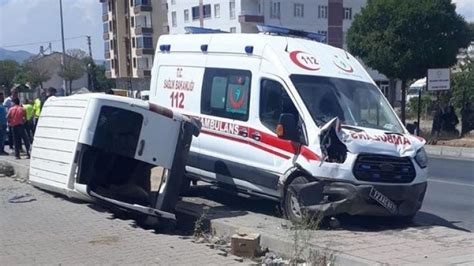 Bing L Deki Ambulans Kazalar Nda Sa L K G Revlisi Yaraland