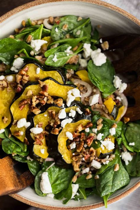 Roasted Acorn Squash Salad with Pecan Vinaigrette | Naturally Ella