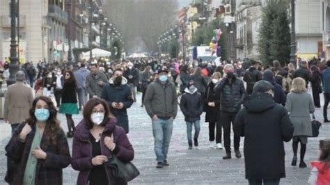 Covid Calano I Contagi Positivi Ma Meno Tamponi Processati