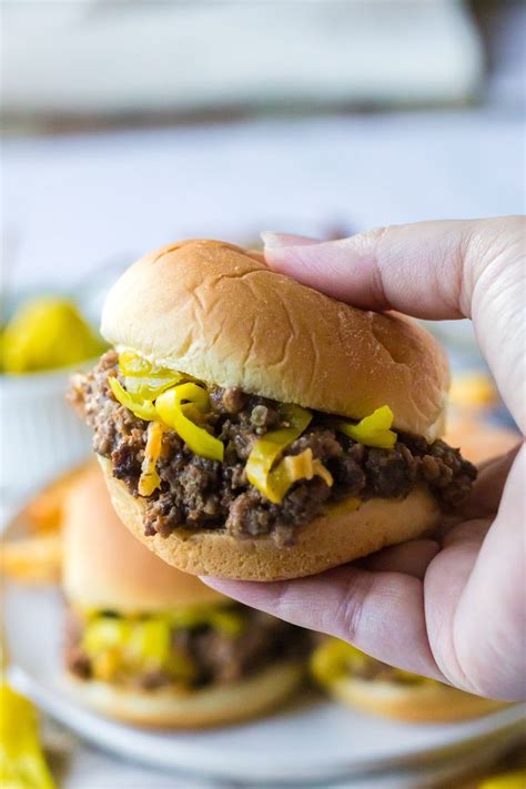 These Slow Cooker Mississippi Sloppy Joes Are Always A Hit Crowd