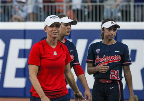 Arizona coach Caitlin Lowe and infielder Allie Skaggs preview fall ball - GOAZCATS: Arizona ...