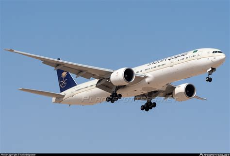 Hz Ak Saudi Arabian Airlines Boeing Er Photo By