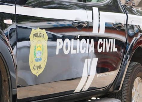 Polícia Prende Esposa De Líder De Facção Criminosa No Ceará Facção