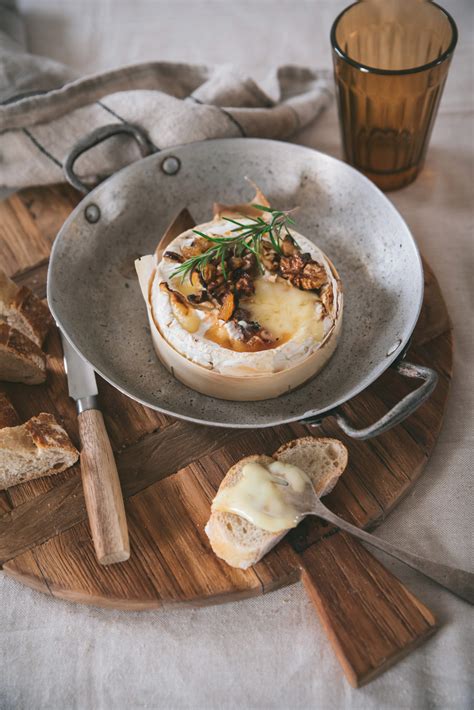 La Recette Du Camembert R Ti Au Four Recette Camembert Au Four