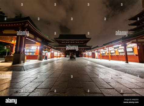 Asakusa kannon temple hi-res stock photography and images - Alamy