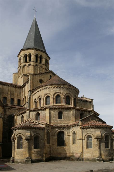 Les Glises Romanes En Bourgogne Du Sud Un H Ritage Commun Pr Server