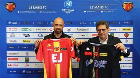 Football Le Mans Fc D Voile Ses Nouveaux Maillots Pour La Saison