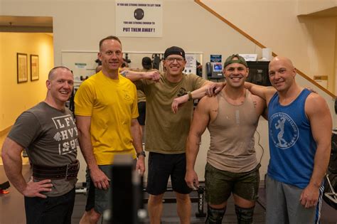 Give Me Strength 934h Airlift Wing Hosts Its First Strongman