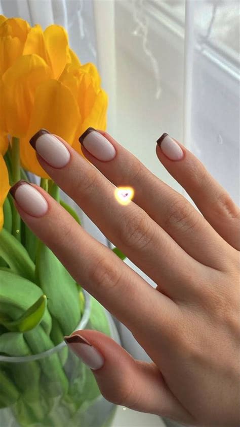 15 Short Summer Nails Youll Love 2023 Streetstylis Gel Nails