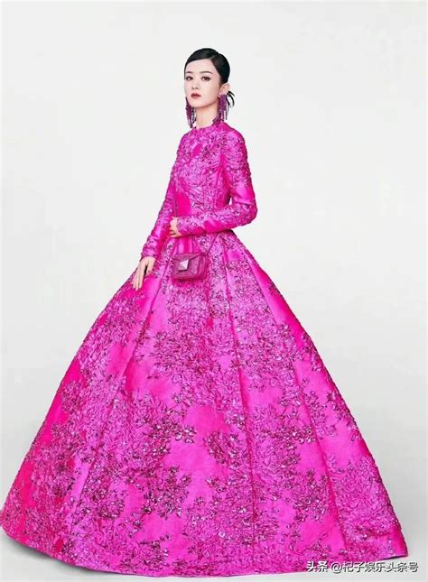 Also Wearing Barbie Fans Zhang Ziyi Zhao Liying Liu Yifei Guan