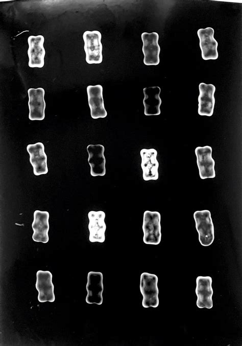 Gummi Bear Photogram Fotogramm Photography In 2024 Hintergrund Iphone