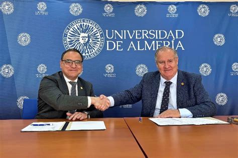 La Ual Y El Colegio De M Dicos Sellan Su Colaboraci N Noticias De Almeria