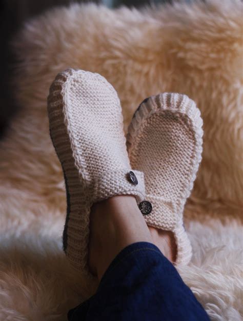 IL SAGIT DUN MODÈLE DE TRICOT Tricoter ces chaussons froides et chaudes