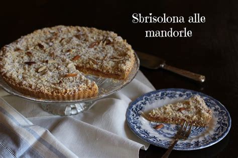 Sbrisolona Alle Mandorle E Confettura Di Mele Cotogne