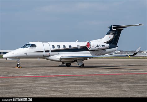 Embraer Phenom 300 Private HA EMB AirTeamImages