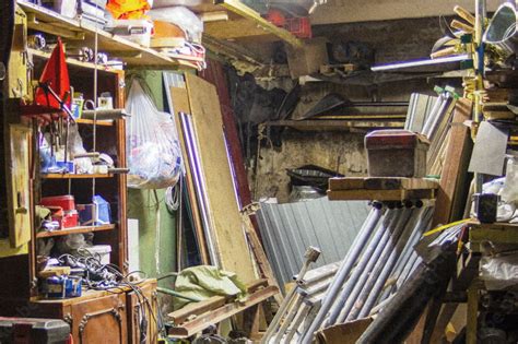 Hoarding Cleanup Restoration In California