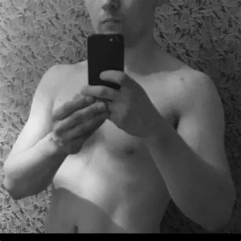 Daphne Rosen Et Gros Seins Pour Prince Yahshua Porn Xhamster